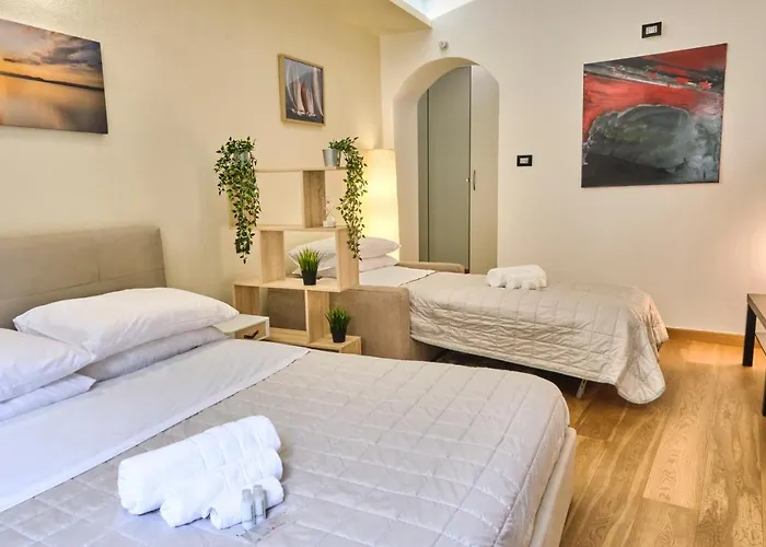 Centro-lecco Romantico Sul Лекко