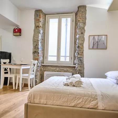Appartamento [centro-lecco] Romantico Sul Lecco